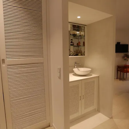 Bleulagon Apartment Saint-Tropez